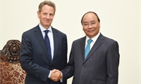 Thủ tướng Nguyễn Xuân Phúc tiếp Chủ tịch Tập đoàn tài chính Hoa Kỳ