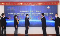 Photo exhibition on Viet Nam-DPRK relations launched