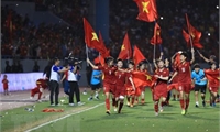 Chủ tịch nước và Thủ tướng biểu dương đội tuyển bóng đá nữ Việt Nam