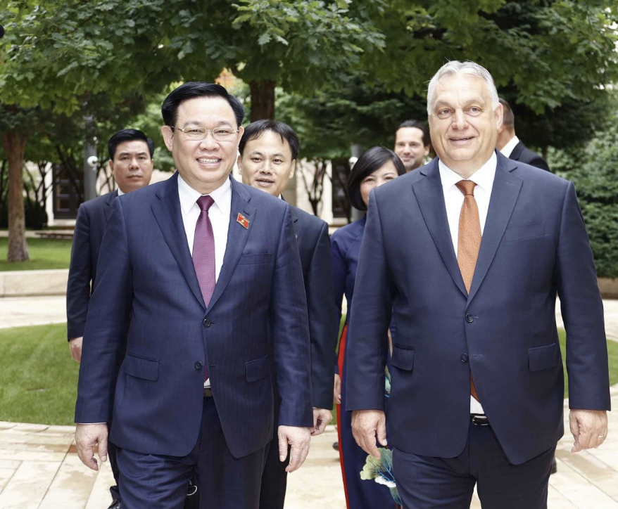 MOFADiplomat’s stories NA Chairman Vuong Dinh Hue has a meeting with Hungarian Prime Minister Viktor Orbán