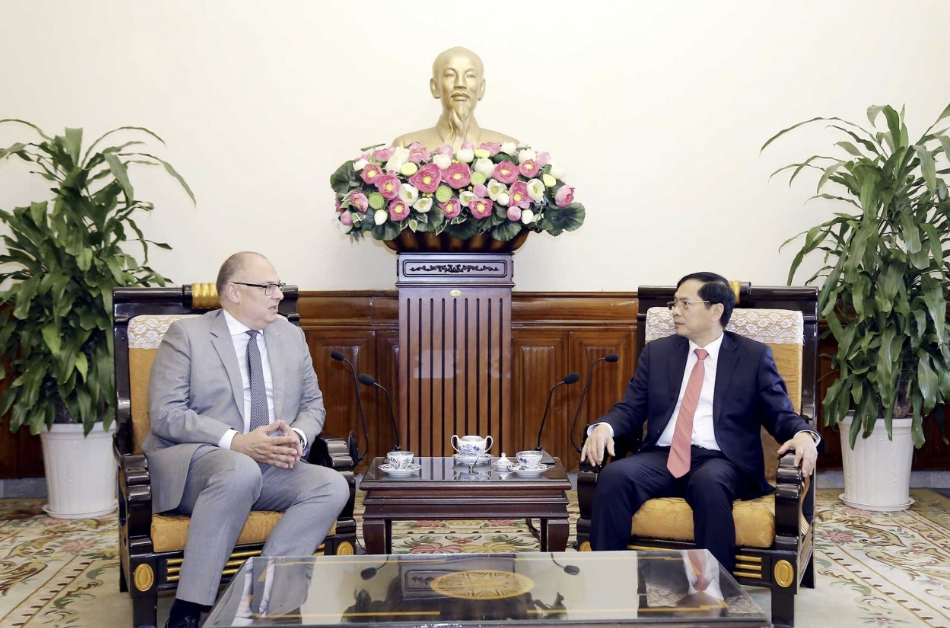 Vietnam wants to strengthen cooperation with Denmark: Foreign Minister