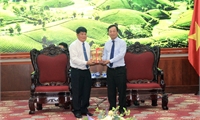 Đoàn công tác tỉnh Bò Kẹo thăm và làm việc tại tỉnh Phú Thọ