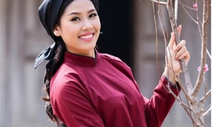 Nguyễn Thị Loan rạng rỡ về Phú Thọ hát Xoan mùa xuân