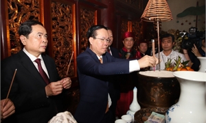 Thành kính Lễ dâng hương tưởng niệm các Vua Hùng năm Quý Mão - 2023