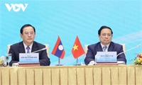 Thủ tướng hai nước Việt Nam - Lào chủ trì Hội nghị hợp tác đầu tư Việt-Lào