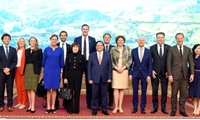 PM receives delegation of leading Dutch enterprises