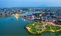 Khơi thông mọi nguồn lực, thống nhất cả ý chí và hành động, tập trung các đột phá chiến lược để tăng tốc về đích