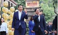 Vietnamese, Thai officials visit Thang Long Imperial Citadel