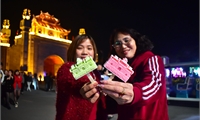 Specialties of the Ancestral Land draw crowds at Hung King Temple