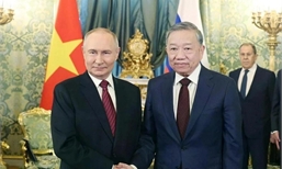 Viet Nam, Russia issue joint statement on major orientations for comprehensive strategic partnership in new period