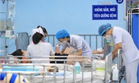 Đẩy mạnh phòng, chống bệnh sốt xuất huyết, tay chân miệng, COVID-19 và dịch bệnh mùa mưa bão