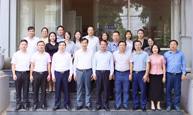 Đồng chí Bí thư Tỉnh ủy Đặng Xuân Phong thăm, làm việc với Sở Ngoại vụ