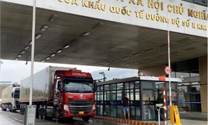 Đẩy mạnh phát triển thương mại biên giới, xuất khẩu hàng hóa sang thị trường Campuchia