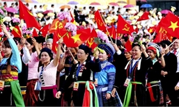 Việt Nam hiện thực hóa khát vọng phát triển trong kỷ nguyên số với con người là trung tâm