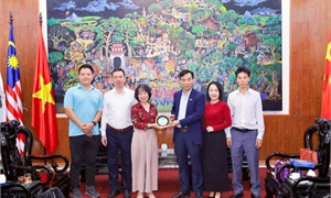 Sở Ngoại vụ tiếp và làm việc với đại diện tổ chức Habitat for Humanity International tại Vietnam.