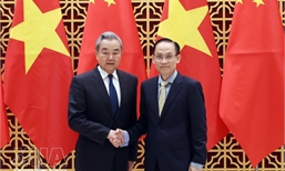Vietnamese, Chinese FMs agree to make new breakthroughs in substantive cooperation