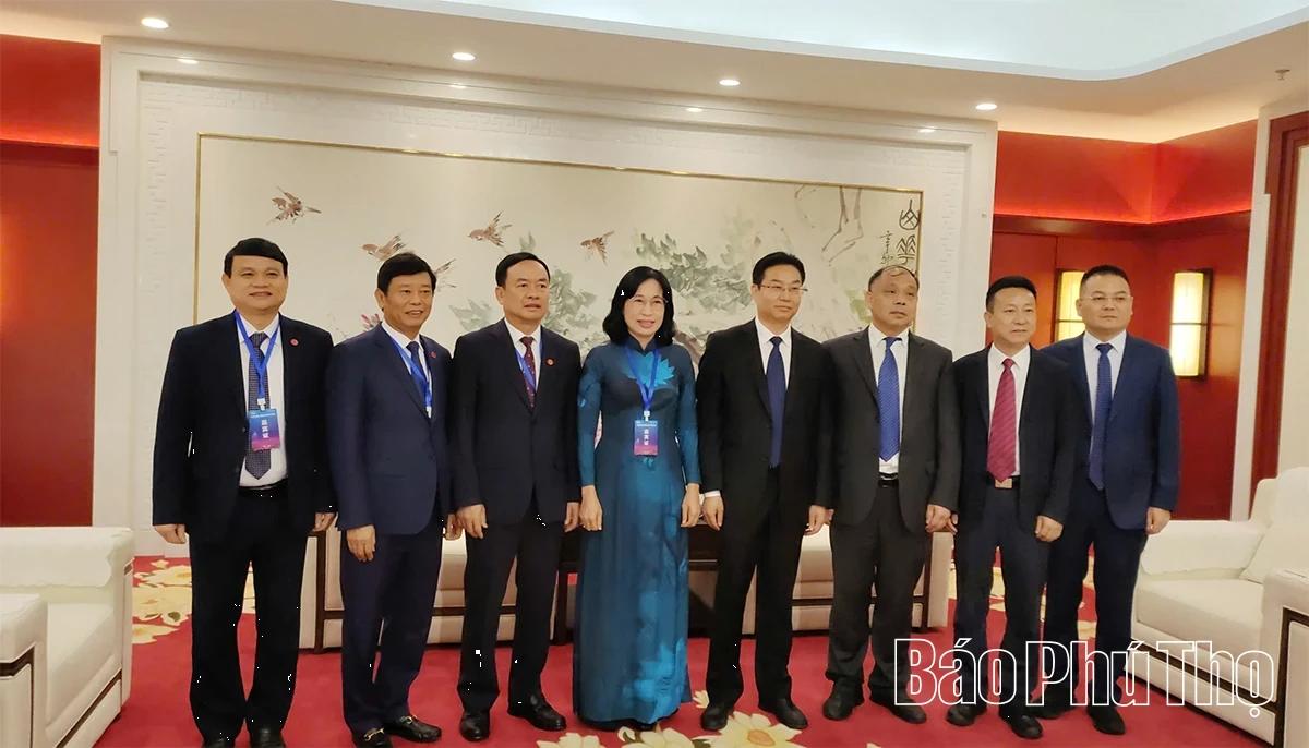 Phu Tho provincial delegation visits and holds working sessions in Bozhou city and Pacific Construction Group in Shanghai (China)
