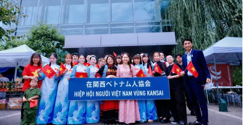 Vietnamese community promotes international integration at Asian food and culture festival
