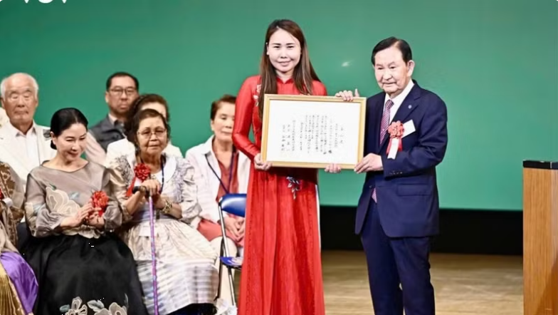 Vietnamese association leader receives Global Citizen Community Award in Japan