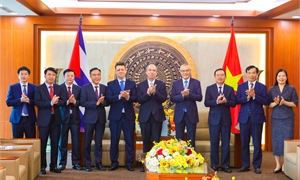 Bí thư Tỉnh ủy Phạm Đại Dương tiếp và làm việc với Đại sứ Cuba tại Việt Nam