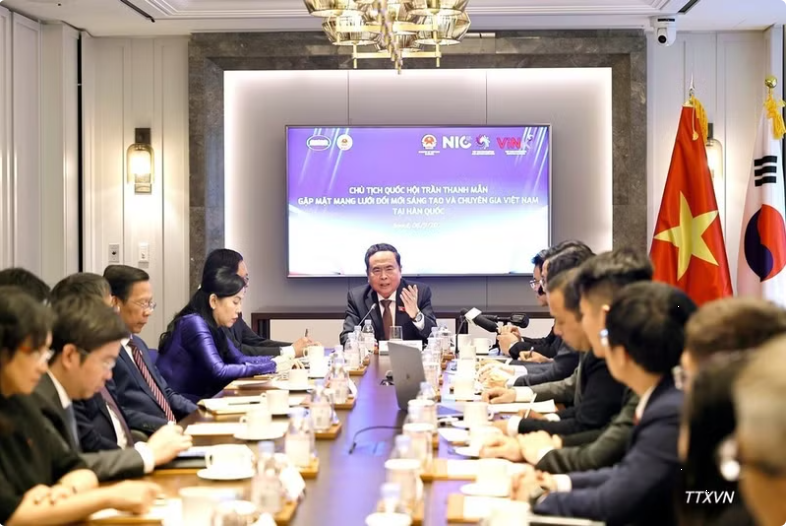 NA President calls for more contributions from Viet Nam innovation network, experts in RoK