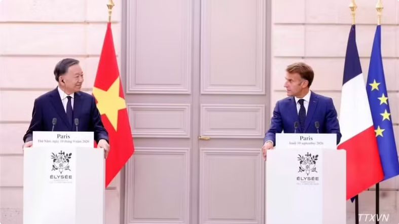Viet Nam, France issue joint statement on promoting implementation of comprehensive strategic partnership framework