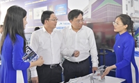 Từ hỗ trợ công nghệ đến tạo động lực tăng trưởng