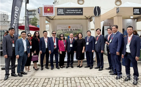 Stepping up investment promotion in Greece, Bulgaria and Turkey